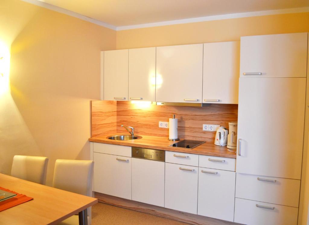 Privatzimmer Und Ferienwohnungen Leeb Persenbeug Room photo